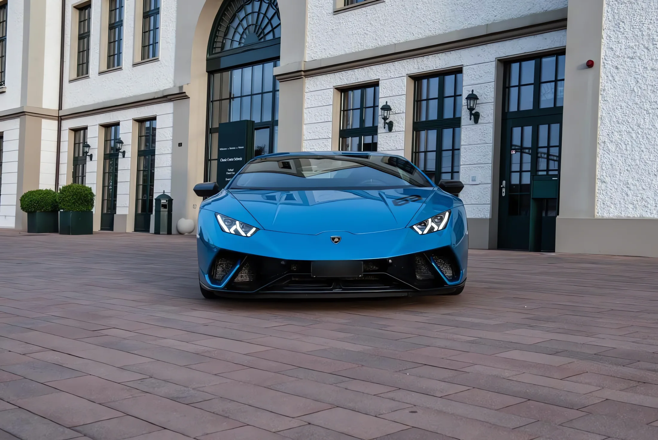 Location Lamborghini Huracán pour clip et shooting à Montbéliard